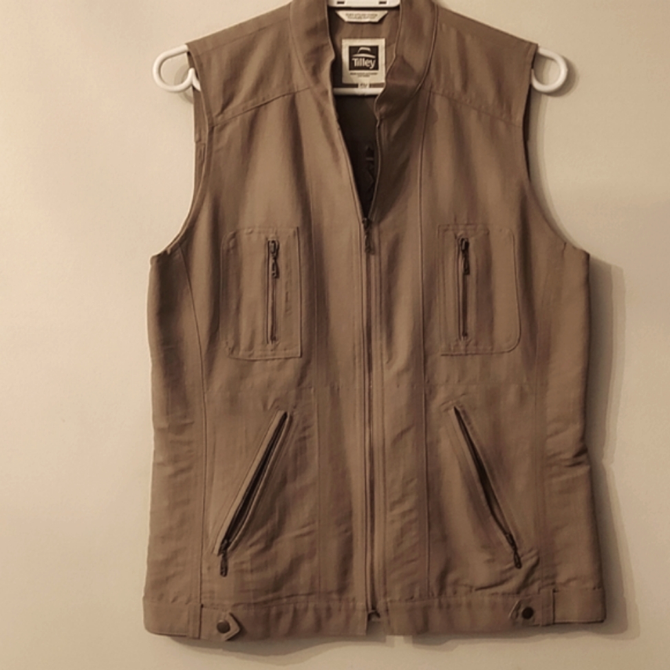 Tilley Multipocket Vest
